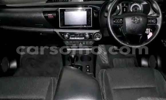 اشتري مستعمل Toyota Hilux Silver سيارة في Maseru في Maseru اشتري مستعمل Toyota Hilux Silver سيارة في Maseru في Maseru