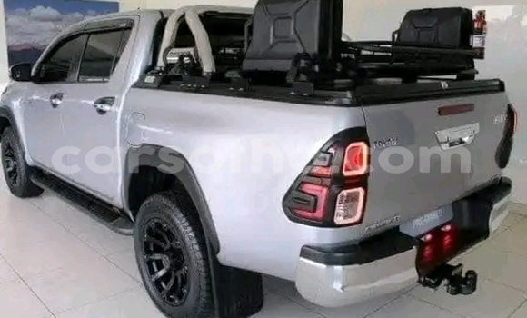 اشتري مستعمل Toyota Hilux Silver سيارة في Maseru في Maseru اشتري مستعمل Toyota Hilux Silver سيارة في Maseru في Maseru