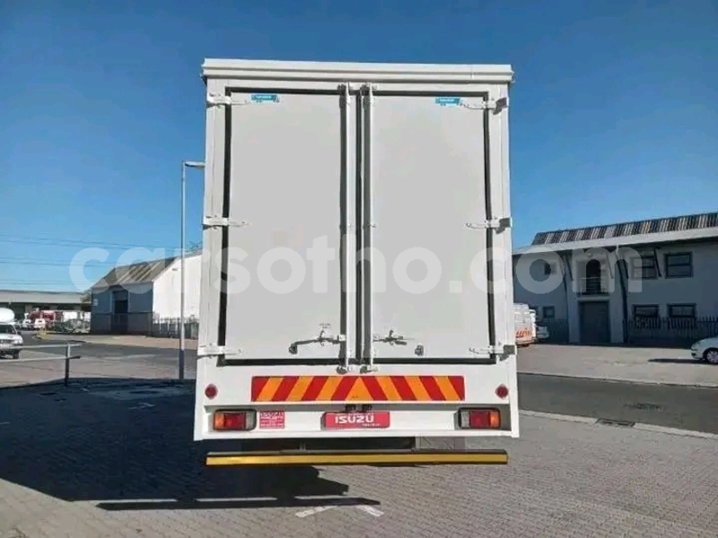 Big with watermark isuzu d max x series maseru maseru 30456