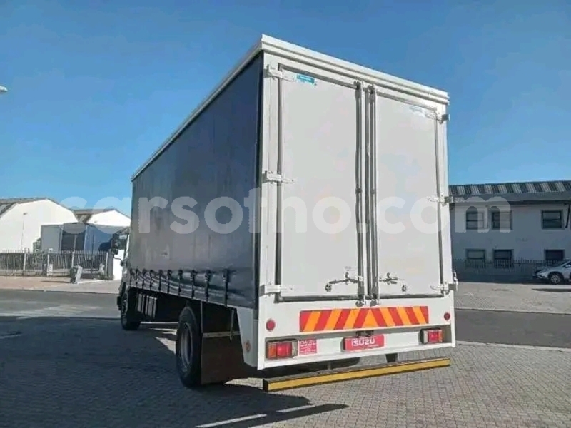 Big with watermark isuzu d max x series maseru maseru 30456