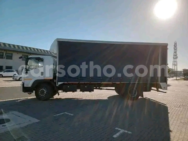 Big with watermark isuzu d max x series maseru maseru 30456