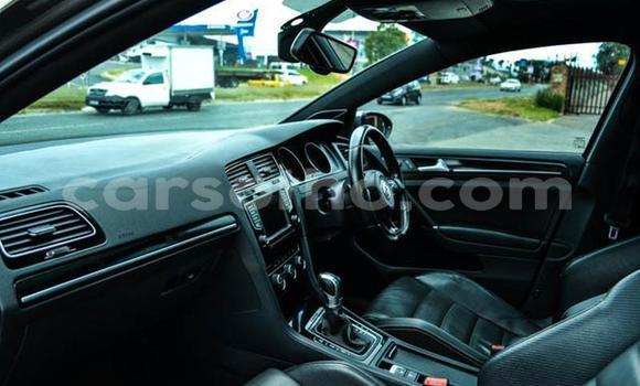 Sayi Na hannu Volkswagen Golf R Silver Mota in Maseru a Maseru Sayi Na hannu Volkswagen Golf R Silver Mota in Maseru a Maseru