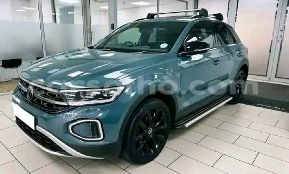 اشتري مستعمل Volkswagen T-Roc Green سيارة في Maseru في Maseru اشتري مستعمل Volkswagen T-Roc Green سيارة في Maseru في Maseru