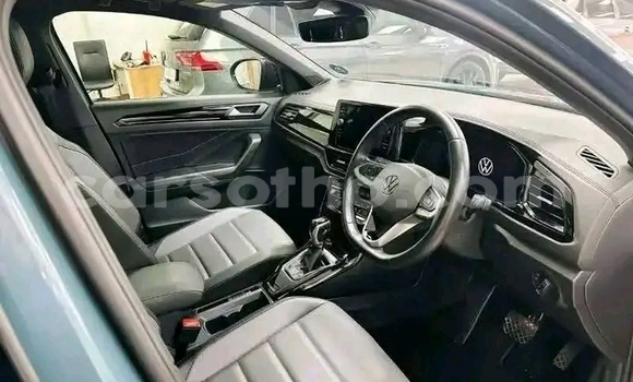 اشتري مستعمل Volkswagen T-Roc Green سيارة في Maseru في Maseru اشتري مستعمل Volkswagen T-Roc Green سيارة في Maseru في Maseru