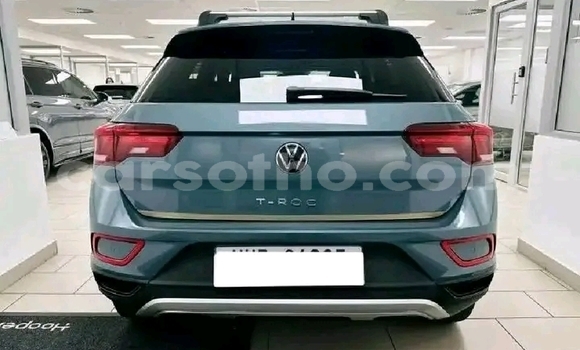 اشتري مستعمل Volkswagen T-Roc Green سيارة في Maseru في Maseru اشتري مستعمل Volkswagen T-Roc Green سيارة في Maseru في Maseru