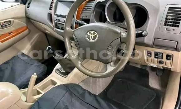 اشتري مستعمل Toyota Fortuner Silver سيارة في Maseru في Maseru اشتري مستعمل Toyota Fortuner Silver سيارة في Maseru في Maseru