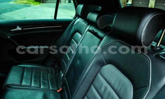 Sayi Na hannu Volkswagen Golf R Silver Mota in Maseru a Maseru Sayi Na hannu Volkswagen Golf R Silver Mota in Maseru a Maseru