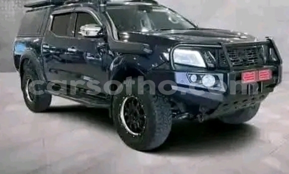 Sayi Na hannu Nissan Navara Blue Mota in Maseru a Maseru Sayi Na hannu Nissan Navara Blue Mota in Maseru a Maseru