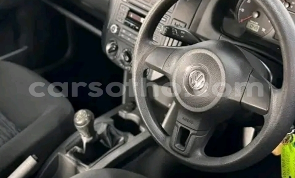 Acheter Occasion Voiture Volkswagen Polo Blanc à Maseru, Maseru Acheter Occasion Voiture Volkswagen Polo Blanc à Maseru, Maseru