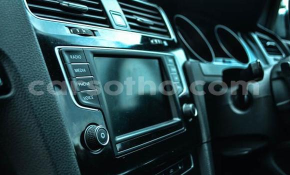 Sayi Na hannu Volkswagen Golf R Silver Mota in Maseru a Maseru Sayi Na hannu Volkswagen Golf R Silver Mota in Maseru a Maseru