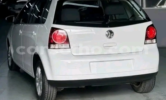 Acheter Occasion Voiture Volkswagen Polo Blanc à Maseru, Maseru Acheter Occasion Voiture Volkswagen Polo Blanc à Maseru, Maseru