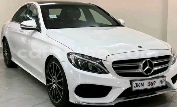 اشتري مستعمل Mercedes-Benz C–Class White سيارة في Maseru في Maseru اشتري مستعمل Mercedes-Benz C–Class White سيارة في Maseru في Maseru