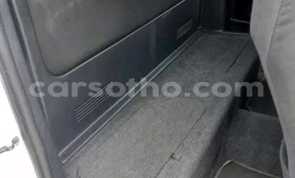 Buy Used Toyota Hilux White Car in Maseru in Maseru Buy Used Toyota Hilux White Car in Maseru in Maseru