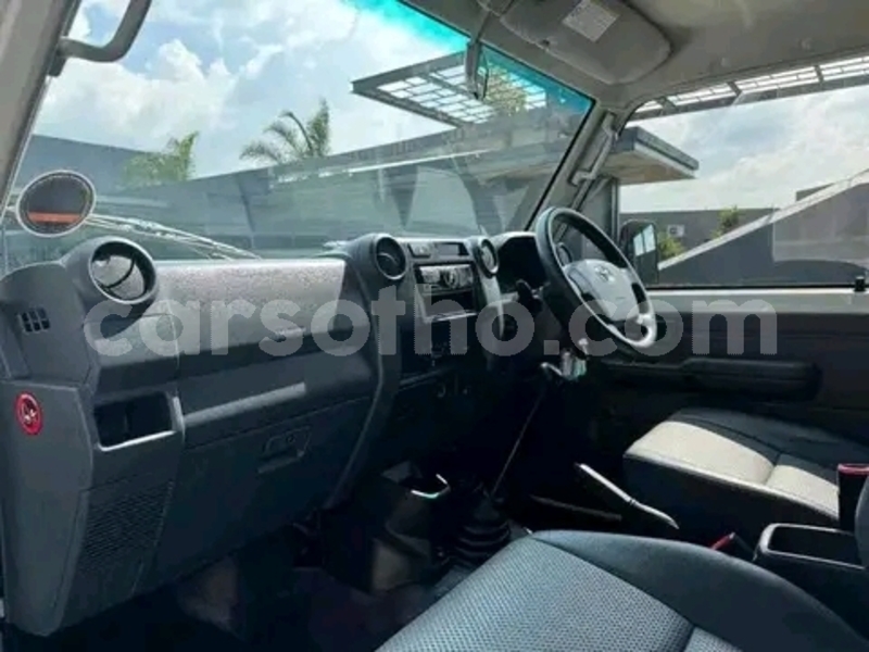 Big with watermark toyota land cruiser maseru maseru 30476