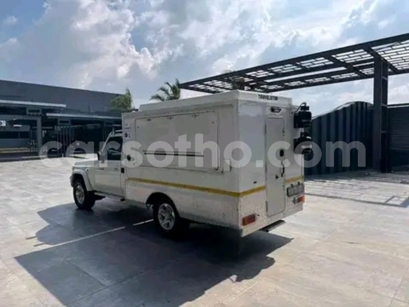 Big with watermark toyota land cruiser maseru maseru 30476