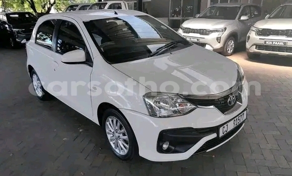 Acheter Occasion Voiture Toyota Etios Gris à Maseru, Maseru Acheter Occasion Voiture Toyota Etios Gris à Maseru, Maseru