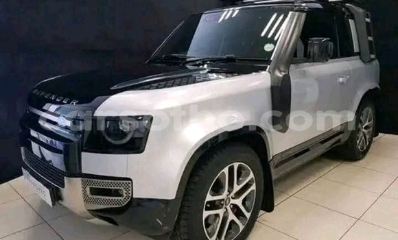 Buy Used Land Rover Defender Silver Car in Maseru in Maseru Buy Used Land Rover Defender Silver Car in Maseru in Maseru