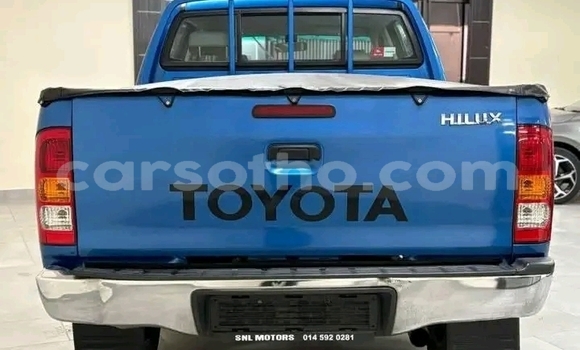 Buy Used Toyota Hilux Blue Car in Maseru in Maseru Buy Used Toyota Hilux Blue Car in Maseru in Maseru