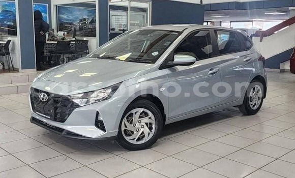 Buy Used Hyundai ix20 Silver Car in Maseru in Maseru Buy Used Hyundai ix20 Silver Car in Maseru in Maseru