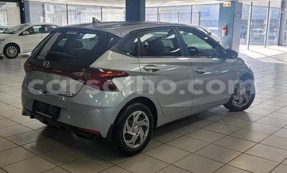 Buy Used Hyundai ix20 Silver Car in Maseru in Maseru Buy Used Hyundai ix20 Silver Car in Maseru in Maseru
