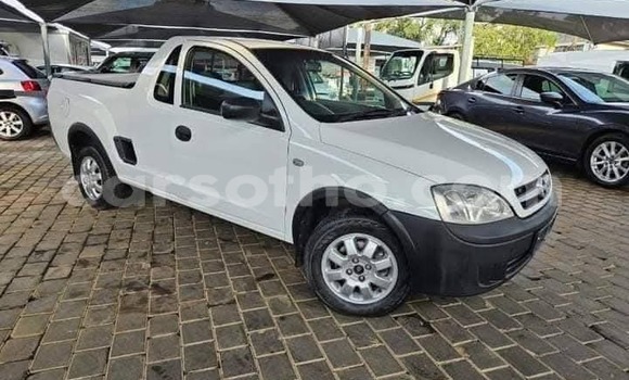 Buy Used Opel Corsa White Car in Mafeteng in Mafeteng Buy Used Opel Corsa White Car in Mafeteng in Mafeteng