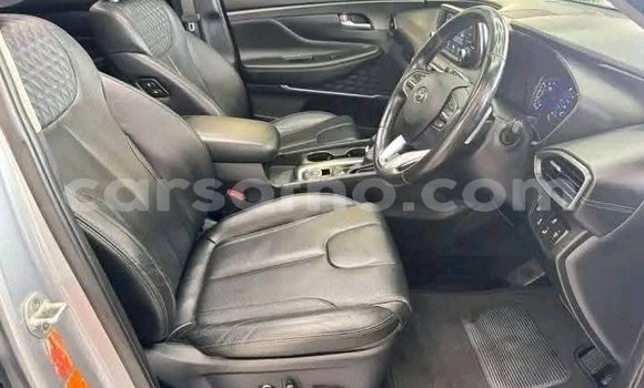 Buy Used Hyundai Santa Fe Silver Car in Maseru in Maseru Buy Used Hyundai Santa Fe Silver Car in Maseru in Maseru
