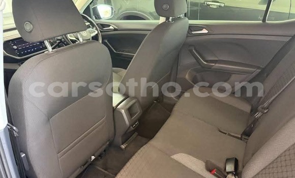Buy Used Volkswagen Tiguan Silver Car in Maseru in Maseru Buy Used Volkswagen Tiguan Silver Car in Maseru in Maseru
