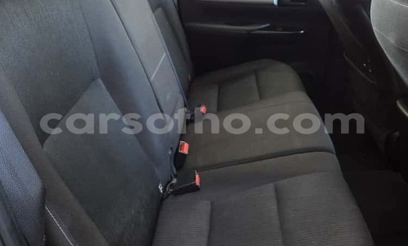 Buy Used Toyota Hilux White Car in Mokhotlong in Berea Buy Used Toyota Hilux White Car in Mokhotlong in Berea