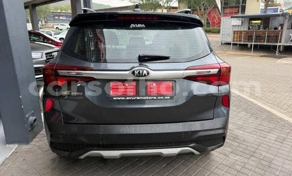 Buy Used Kia Sportage Silver Car in Maseru in Maseru Buy Used Kia Sportage Silver Car in Maseru in Maseru