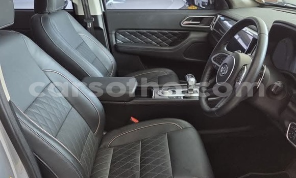 Buy Used GMC Sierra Silver Car in Maseru in Maseru Buy Used GMC Sierra Silver Car in Maseru in Maseru