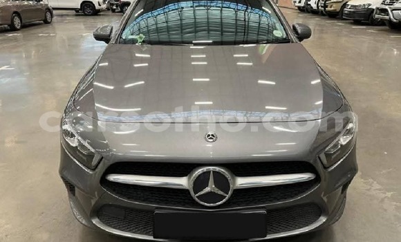 Acheter Occasion Voiture Mercedes-Benz A200 Gris à Maseru, Maseru Acheter Occasion Voiture Mercedes-Benz A200 Gris à Maseru, Maseru