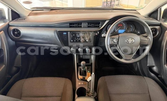 Buy Used Toyota Corolla White Car in Peka in Leribe Buy Used Toyota Corolla White Car in Peka in Leribe