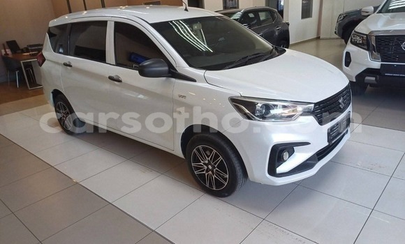 Buy Used Suzuki Ertiga White Car in Maseru in Maseru Buy Used Suzuki Ertiga White Car in Maseru in Maseru