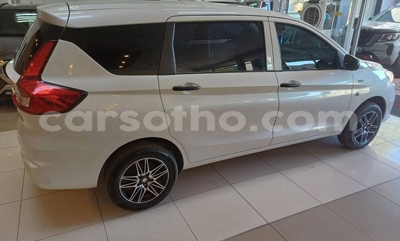 Buy Used Suzuki Ertiga White Car in Maseru in Maseru Buy Used Suzuki Ertiga White Car in Maseru in Maseru