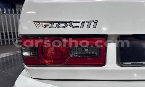 Buy Used Volkswagen Golf White Car in Maputsoe in Leribe Buy Used Volkswagen Golf White Car in Maputsoe in Leribe