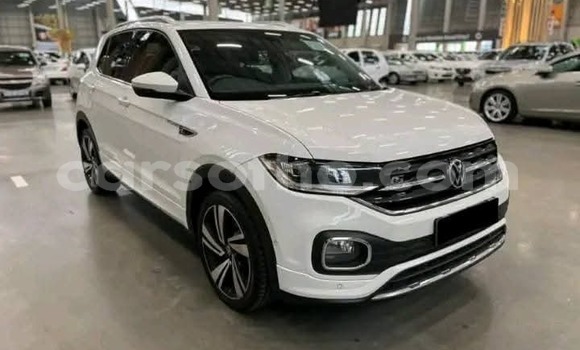 Buy Used Volkswagen Tiguan White Car in Mokhotlong in Berea Buy Used Volkswagen Tiguan White Car in Mokhotlong in Berea