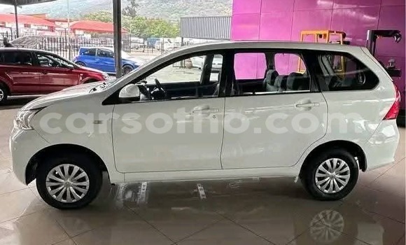 Buy Used Toyota Avanza White Car in Maseru in Maseru Buy Used Toyota Avanza White Car in Maseru in Maseru