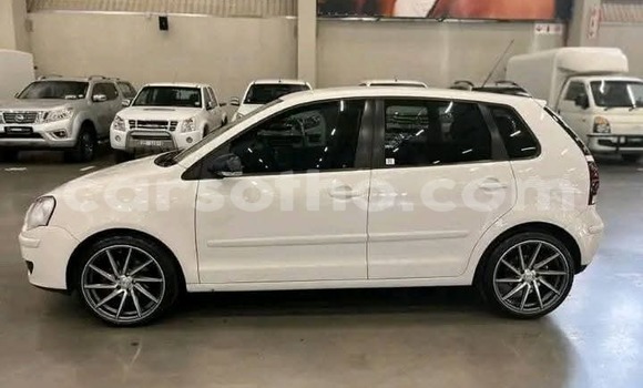 Buy Used Volkswagen Polo White Car in ButhaโButhe in Thaba-Tseka Buy Used Volkswagen Polo White Car in ButhaโButhe in Thaba-Tseka
