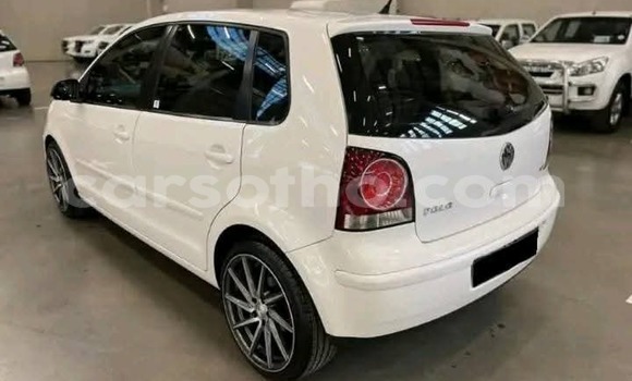 Buy Used Volkswagen Polo White Car in ButhaโButhe in Thaba-Tseka Buy Used Volkswagen Polo White Car in ButhaโButhe in Thaba-Tseka