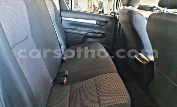 Buy Used Toyota Hilux White Car in Maseru in Maseru Buy Used Toyota Hilux White Car in Maseru in Maseru