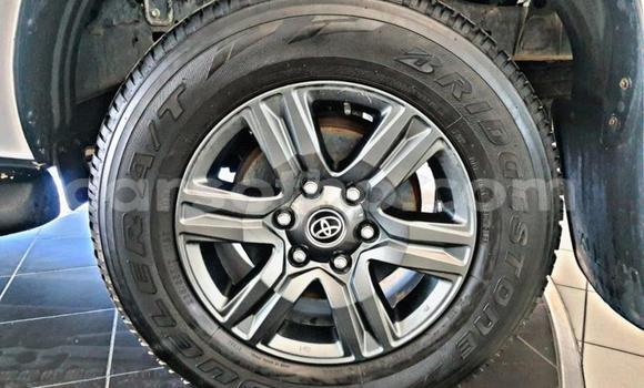 Buy Used Toyota Hilux White Car in Maseru in Maseru Buy Used Toyota Hilux White Car in Maseru in Maseru