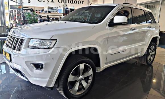 Buy Used Jeep Grand Cherokee White Car in Maseru in Maseru Buy Used Jeep Grand Cherokee White Car in Maseru in Maseru