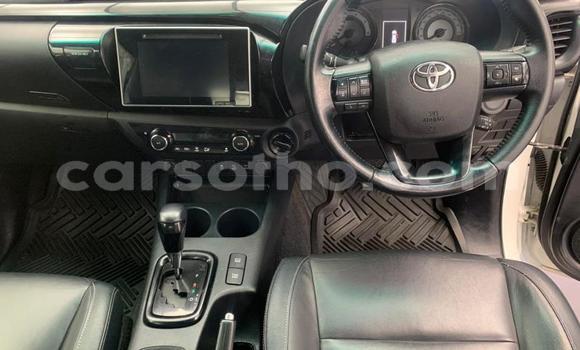 Buy Used Toyota Hilux White Car in Maseru in Maseru Buy Used Toyota Hilux White Car in Maseru in Maseru