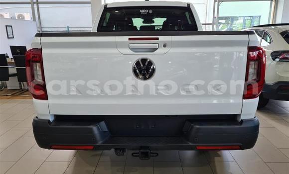 Sayi Na hannu Volkswagen Amarok White Mota in Maseru a Maseru Sayi Na hannu Volkswagen Amarok White Mota in Maseru a Maseru