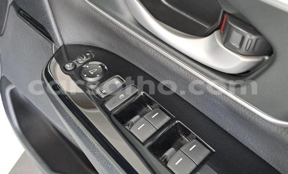 Buy Used Honda CR–V White Car in Maseru in Maseru Buy Used Honda CR–V White Car in Maseru in Maseru