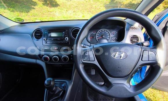 Buy Used Hyundai i10 Blue Car in Maseru in Maseru Buy Used Hyundai i10 Blue Car in Maseru in Maseru