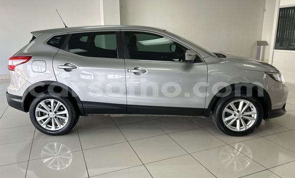 Buy Used Nissan Qashqai Silver Car in Maseru in Maseru Buy Used Nissan Qashqai Silver Car in Maseru in Maseru