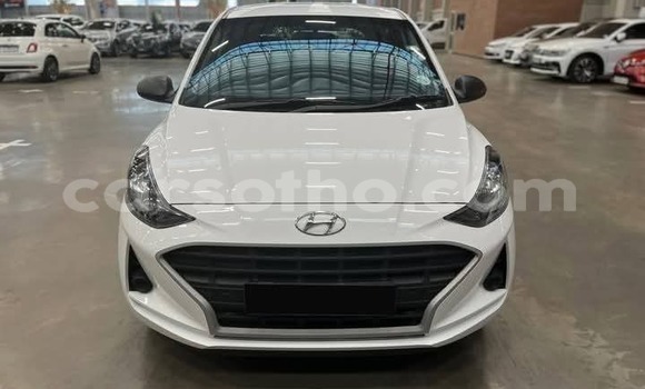 Buy Used Hyundai i10 White Car in Maputsoa in Leribe Buy Used Hyundai i10 White Car in Maputsoa in Leribe
