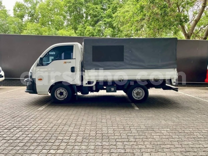 Big with watermark kia k9 maseru maseru 30598