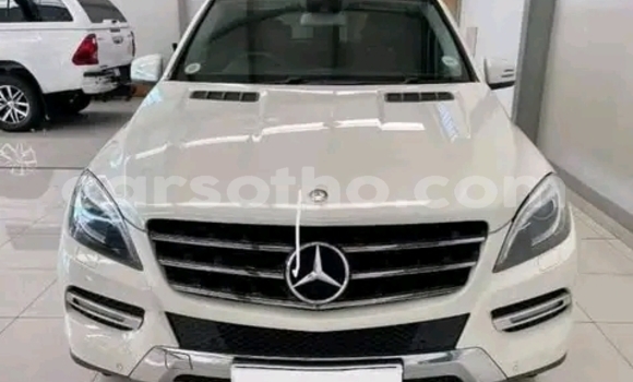 Acheter Occasion Voiture Mercedes-Benz ML–Class Blanc à Maseru, Maseru